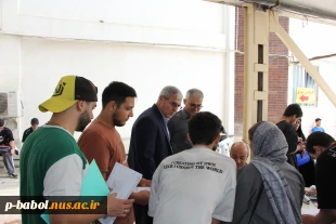 گزارش تصویری بازدید ریاست محترم آموزشکده از روند ثبت نام نودانشجویان 4