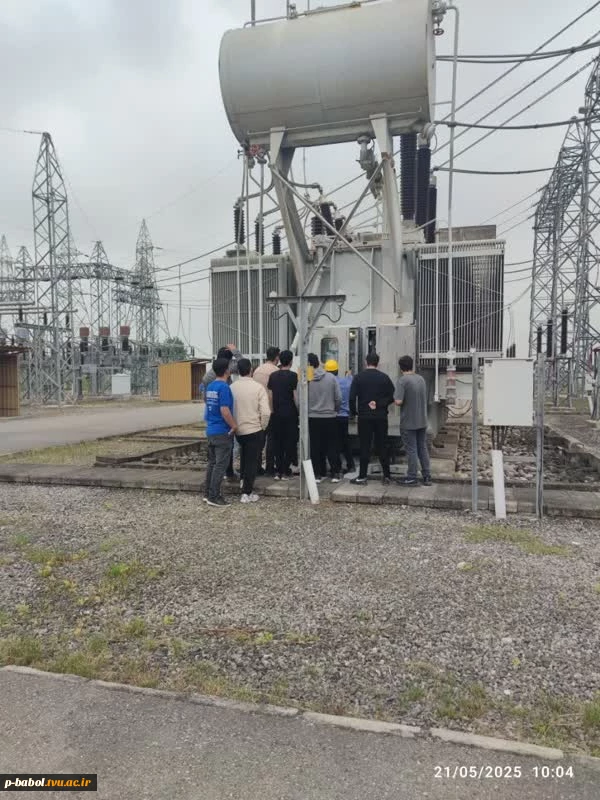بازدید علمی دانشجویان مهندسی برق دانشگاه ملی مهارت پسران بابل از گروه صنعتی فولاد بهمن
 4