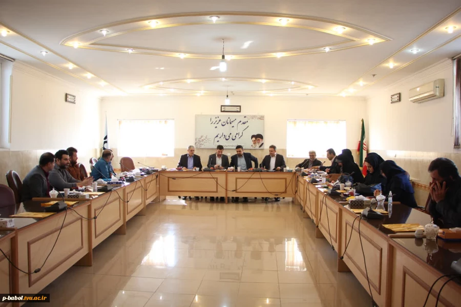 بازدید رئیس دانشگاه ملی مهارت مازندران از دانشکده پسران بابل
 12