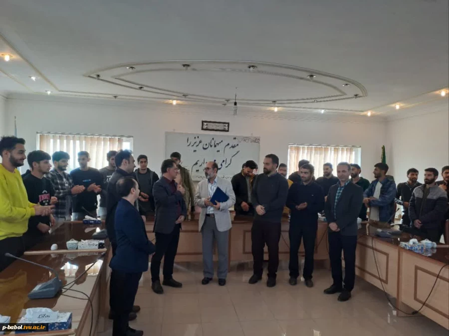 برگزاری سمینار تخصصی «آشنایی علمی با نیروگاه‌های گازی و بخار» 2